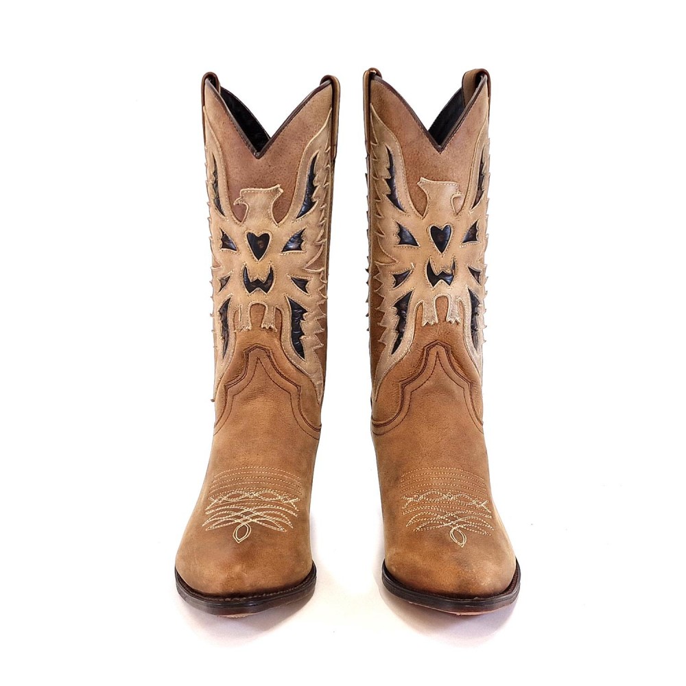 SENDRA águila Lia Floter Tang. Lavado