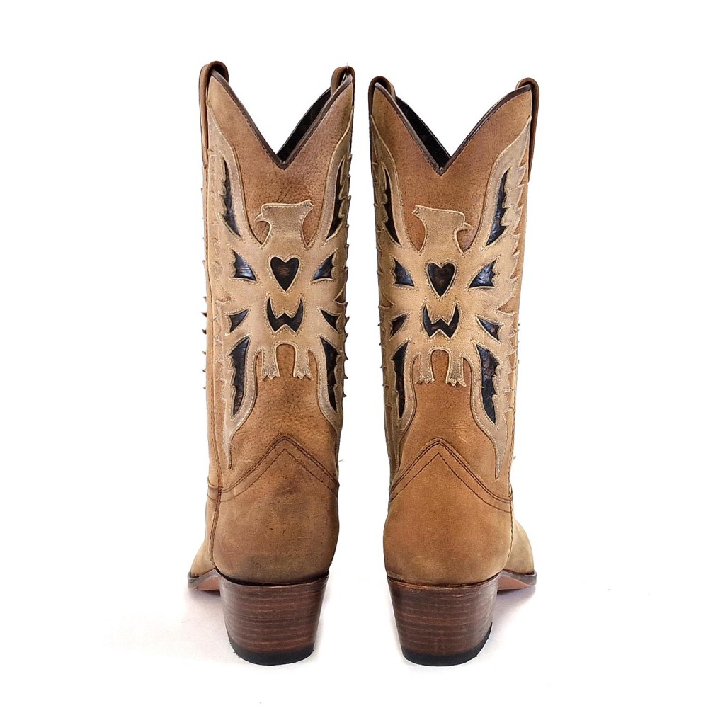 SENDRA águila Lia Floter Tang. Lavado