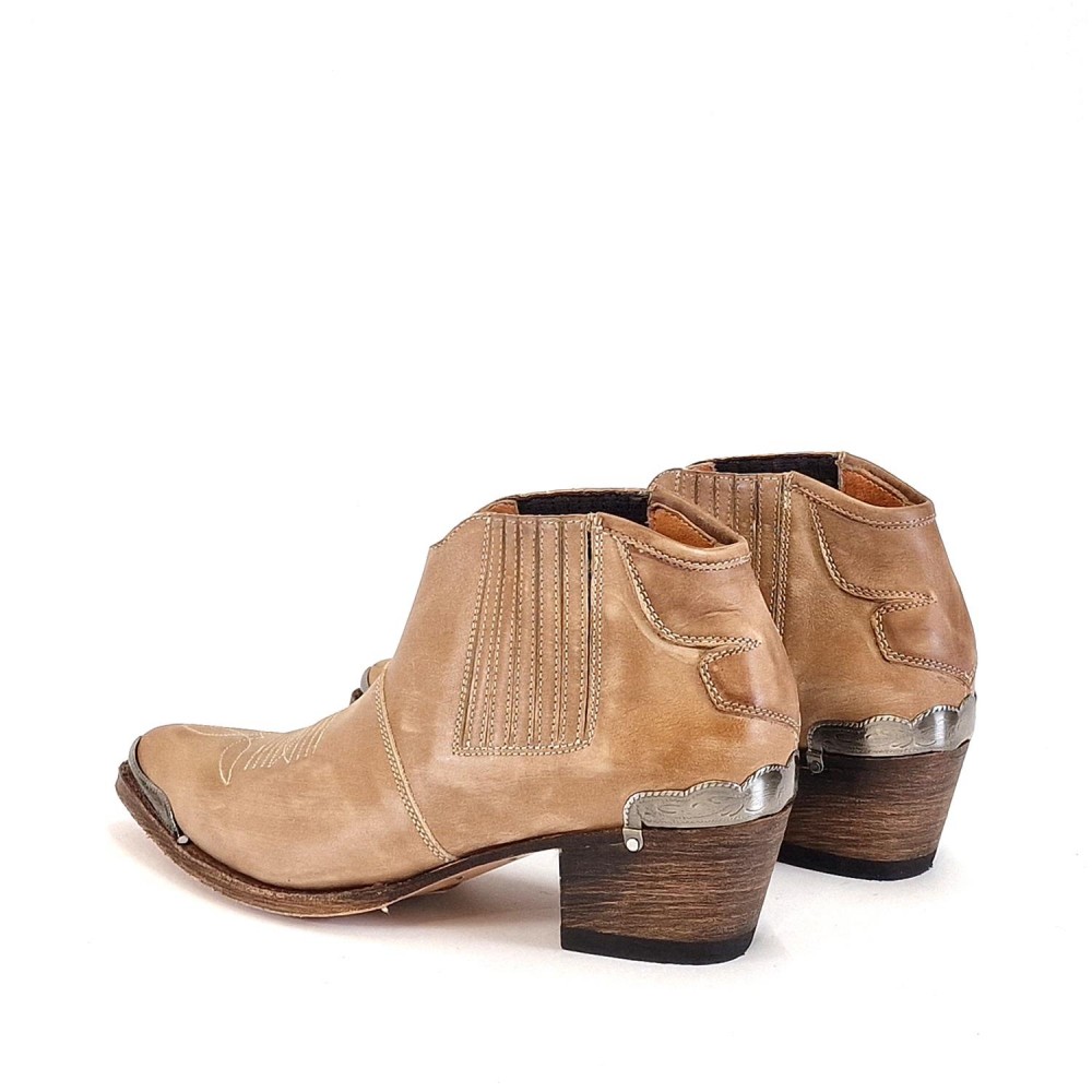 SENDRA Lia Zeus Milk...