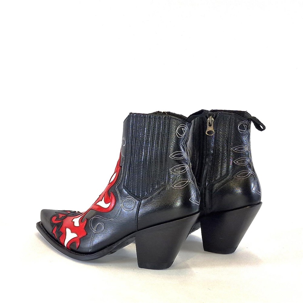 SENDRA Gorca Salvaje negro y rojo SENDRA Gorca Salvaje negro y rojo