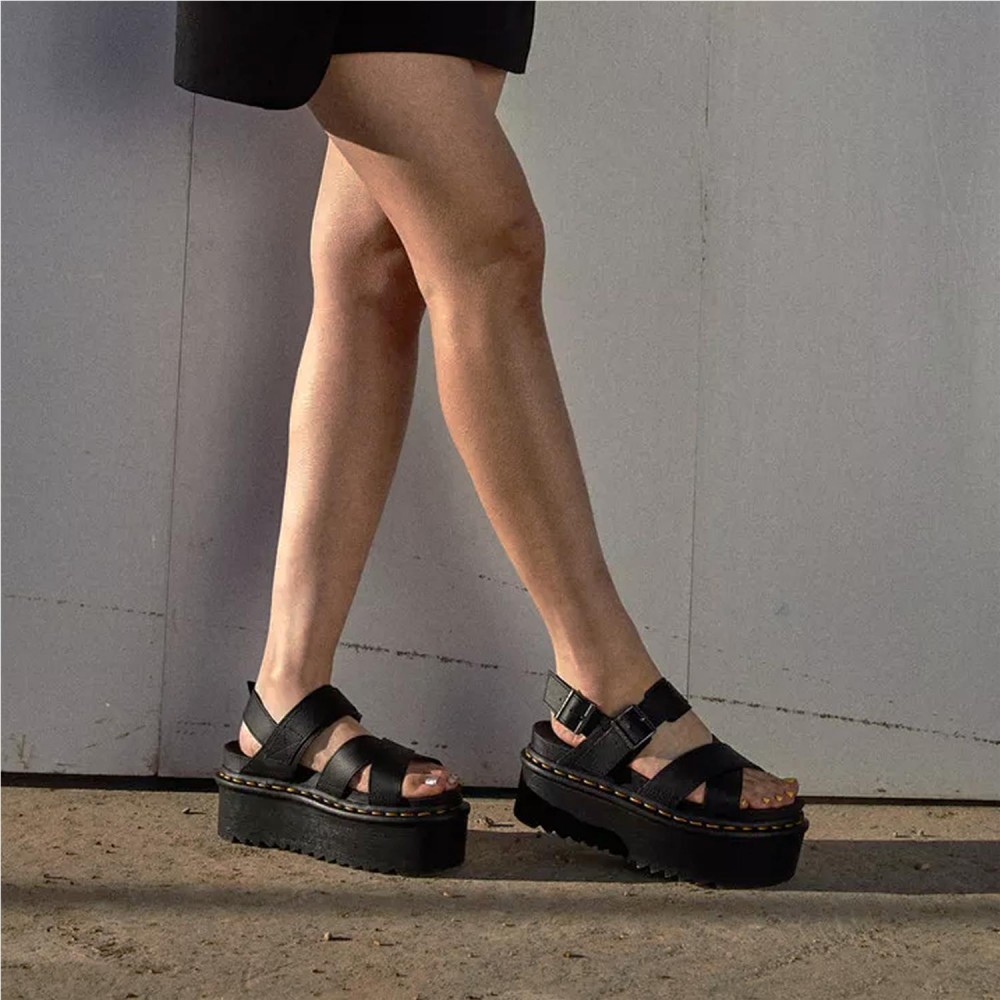 DR. MARTENS Voss II Quad