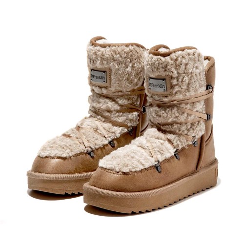 D. FRANKIN Nordic Fur arena 2