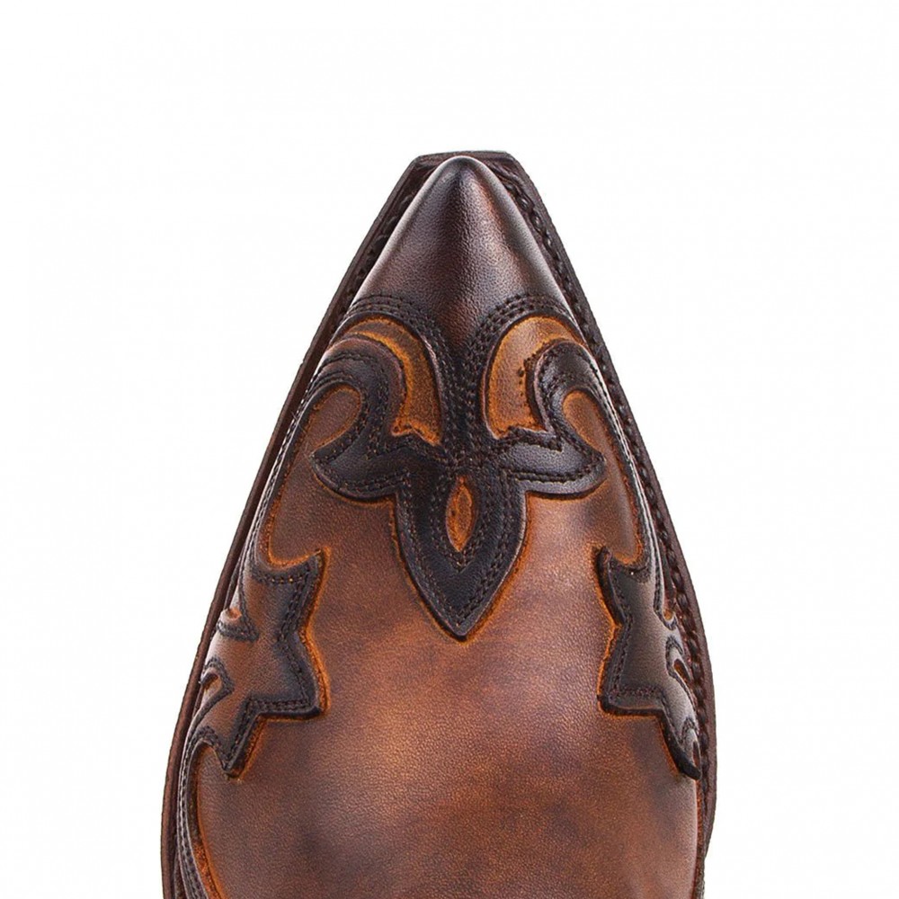 SENDRA Cuervo Britnes Fl. Marrón...