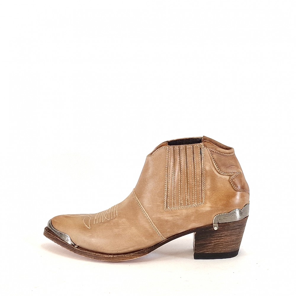 SENDRA Lia Zeus Milk...