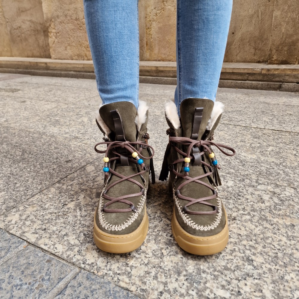 NEMONIC Sra. Ingras Verde Warm 2301